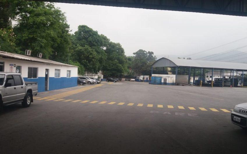 Grande Área para Investimentos comerciais,,, são 20.000Metros Quadrados de Terreno. Valor : R$ 30.000.000,00   REF: 04 # Visitas, Somente com os nossos Corretores de Imóveis.