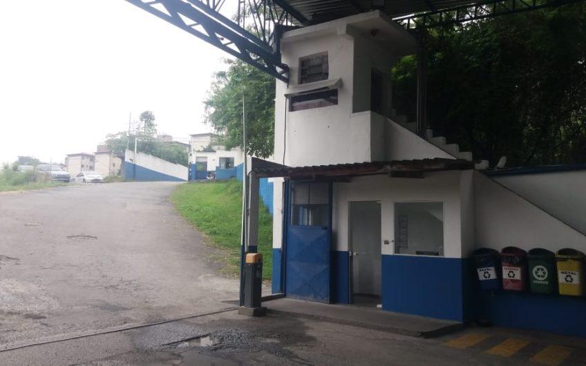 Grande Área para Investimentos comerciais,,, são 20.000Metros Quadrados de Terreno. Valor : R$ 30.000.000,00   REF: 04 # Visitas, Somente com os nossos Corretores de Imóveis.