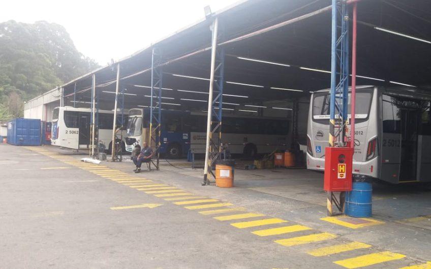 Grande Área para Investimentos comerciais,,, são 20.000Metros Quadrados de Terreno. Valor : R$ 30.000.000,00   REF: 04 # Visitas, Somente com os nossos Corretores de Imóveis.