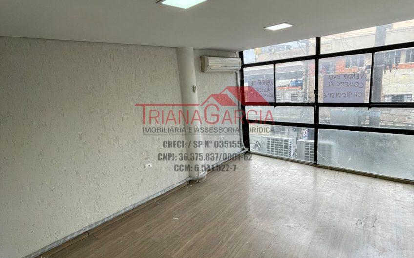Vende Sala Comercial 45M² com 02 Elevadores em São Paulo- Brás!!! Ótimo Ponto Comercial e Ótima Localização!!! Ref: 34