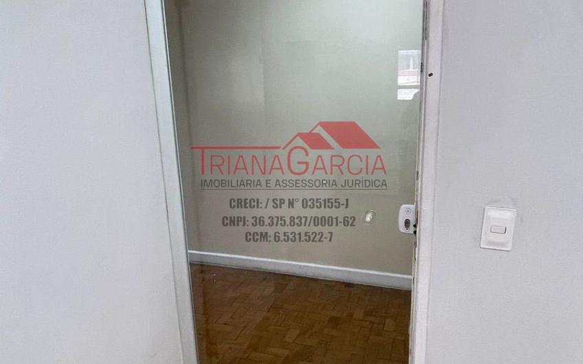 Vende Sala Comercial 45M² com 02 Elevadores em São Paulo- Brás!!! Ótimo Ponto Comercial e Ótima Localização!!! Ref: 34