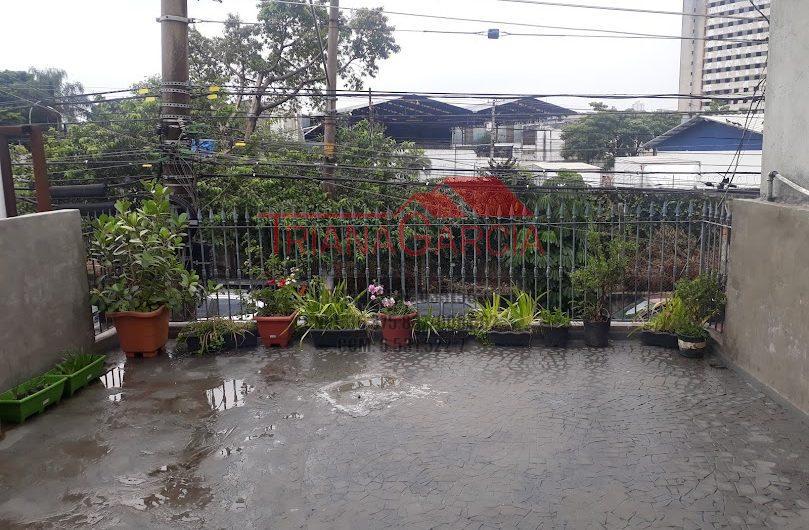 Vende 02 Sobrados, na Zona norte de São Paulo- Vila Guilherme contendo 150M² 02 Vagas de Garagem. Ref: 35