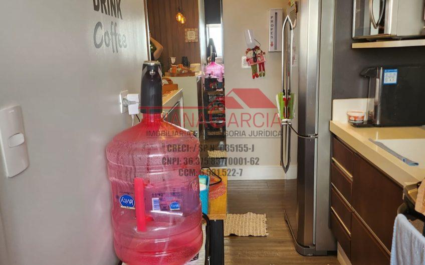 Aluga Apartamento na Zona Norte Vila Maria Baixa, Contendo : 02 Dormitórios, Sala, Cozinha , Lavanderia, 02 Banheiros, 01 Vaga de Garagem Ref: 53