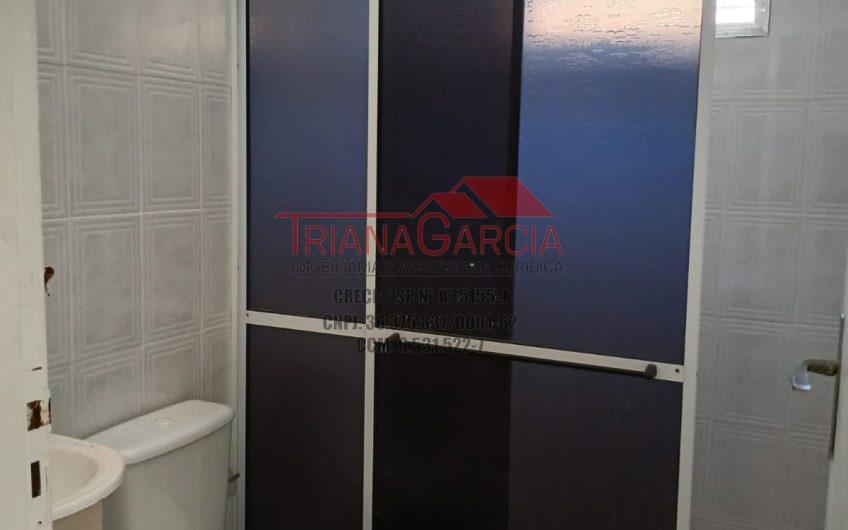 Vende Casa na Cidade Ocean. Praia Grande de 02 Dormitórios com 02 Vagas de Garagem. Ref: 54