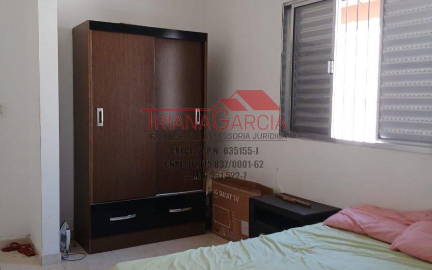 Vende Casa na Cidade Ocean. Praia Grande de 02 Dormitórios com 02 Vagas de Garagem. Ref: 54